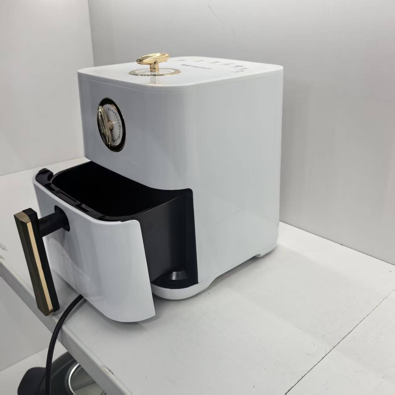 White Air Fryer | Home Kitchen Appliance Factory Wholesale